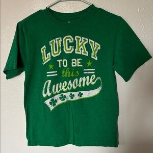 Green 'Lucky to Be This Awesome' T-Shirt Size Large
